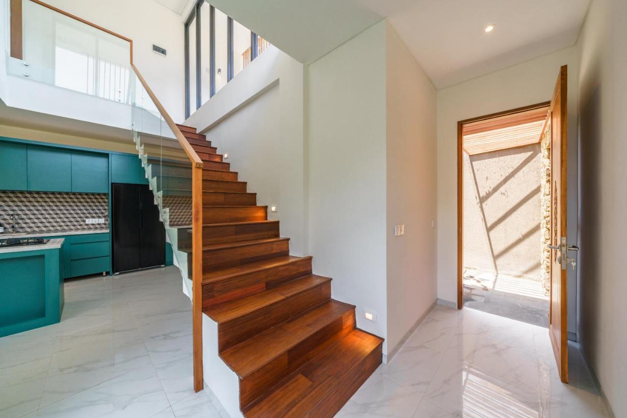 Villa Besso Padonan - Modern & Minimalist 2Br Villa In Canggu! エクステリア 写真