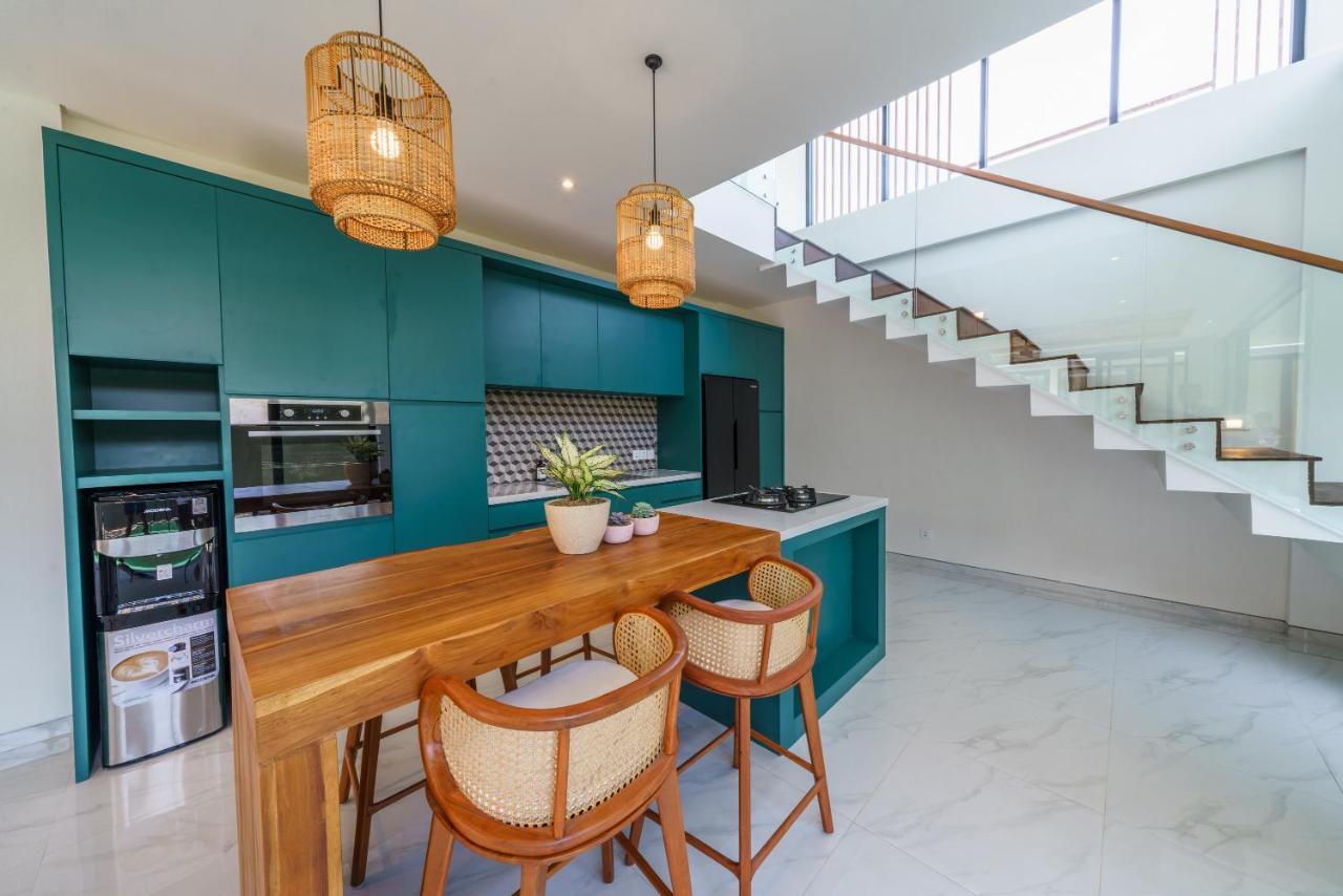 Villa Besso Padonan - Modern & Minimalist 2Br Villa In Canggu! エクステリア 写真